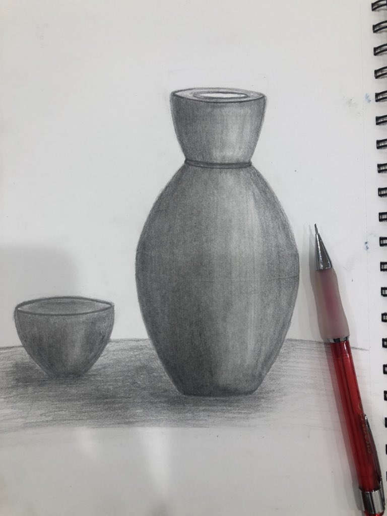 اسهل الرسومات البسيطة المذهلة - رسم جرة فخار بالرصاص 8895 10