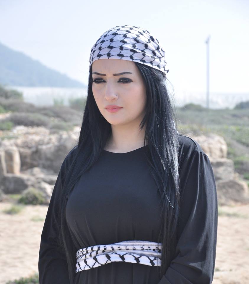احلى فتيات العرب من هم يتمتعن بالادب و المبدائ هذا يجعل بنات العرب من احلى بنات العالم 1495-9